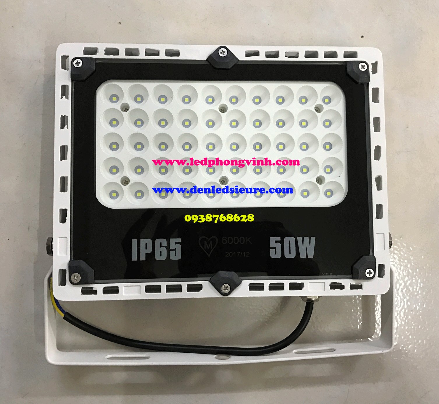 ĐÈN PHA LED 50W  DẠNG TỔ ONG